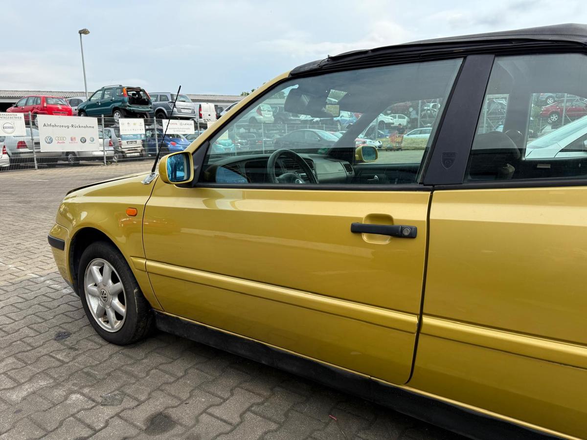 VW Golf 3/4 Cabrio original Tür links LA1U Futuragelb Rohbau BJ98